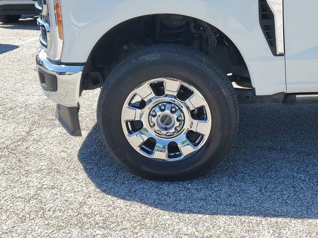 Used 2023 Ford F250 Lariat w/ Lariat Ultimate Package AWD/4WD image 8