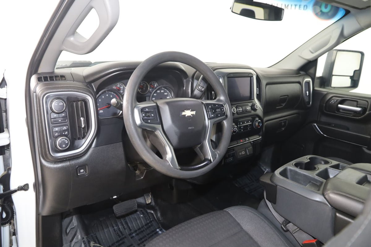 Used 2020 Chevrolet Silverado 2500 LT AWD/4WD image 23