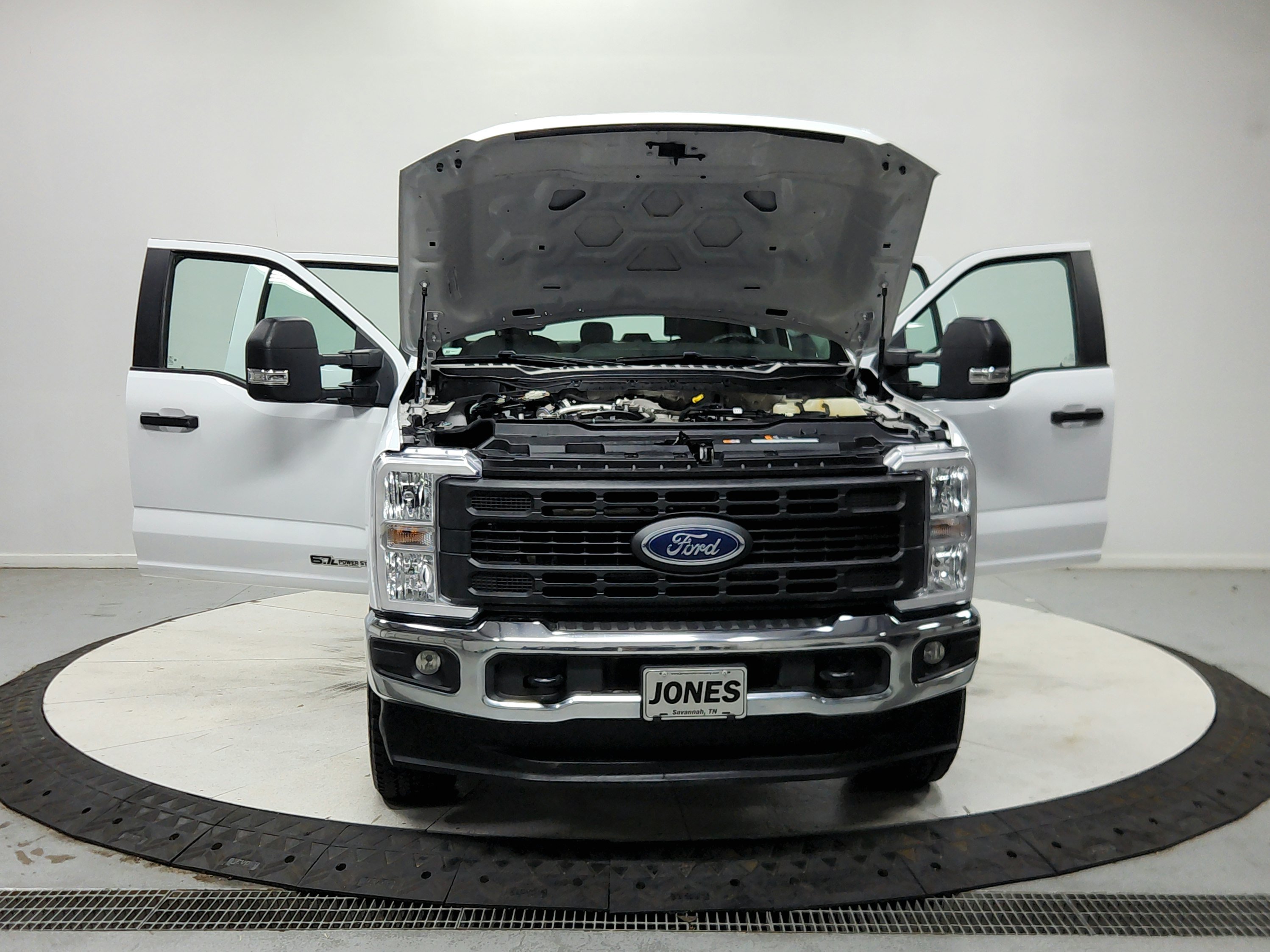 Used 2024 Ford F250 XL w/ FX4 Off-Road Package AWD/4WD image 11