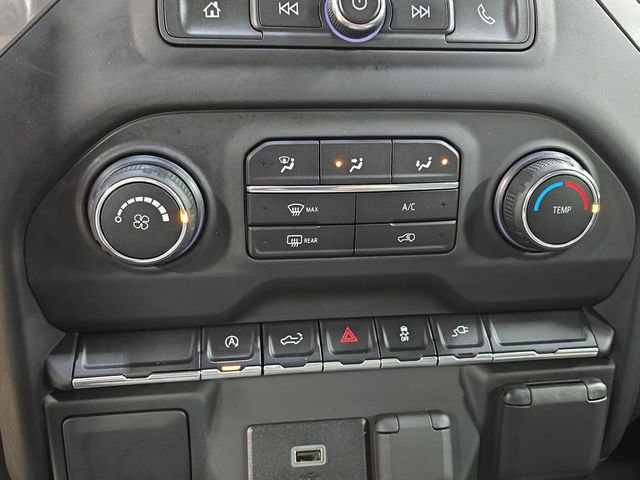 Used 2020 Chevrolet Silverado 1500 Custom w/ Custom Value Package image 24