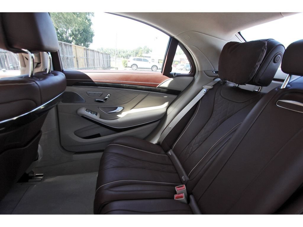 Used 2019 Mercedes-Benz S 560 Sedan image 12