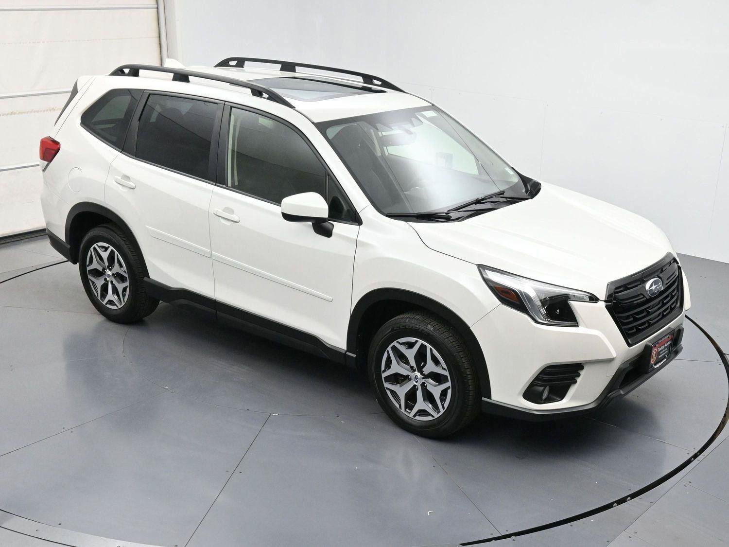 Used 2023 Subaru Forester Premium AWD/4WD image 36
