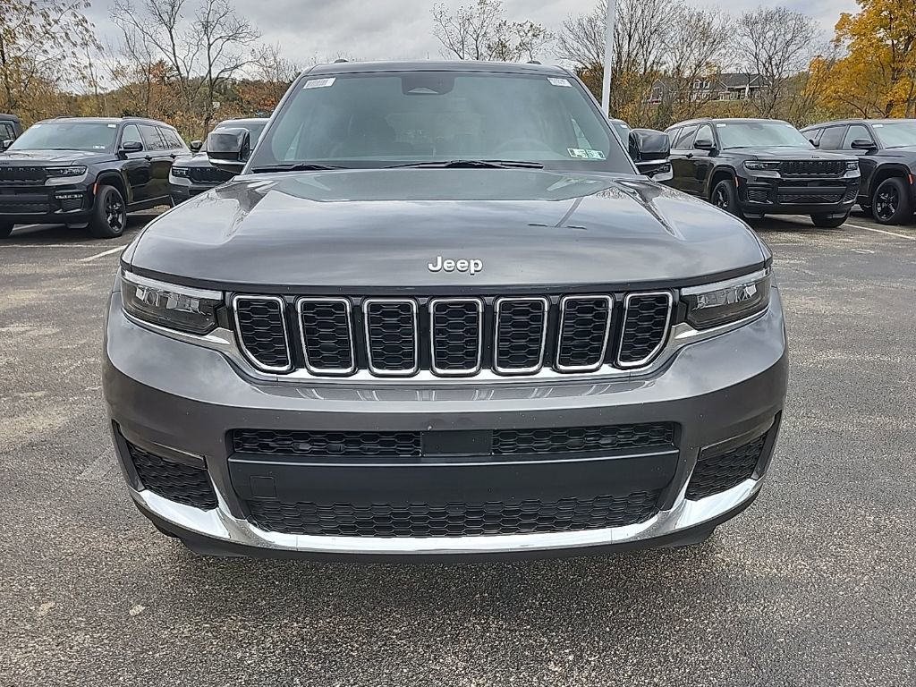 New 2025 Jeep Grand Cherokee L Limited w/ Trailer Tow Package image 8