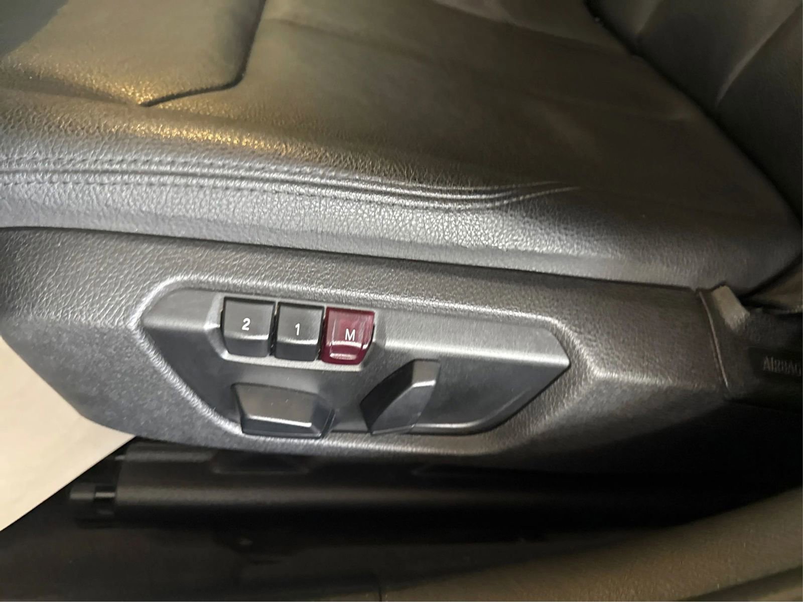 Used 2014 BMW 328i xDrive Wagon image 19