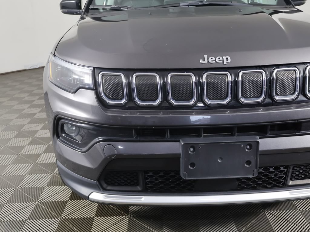 Used 2022 Jeep Compass Limited AWD/4WD image 11