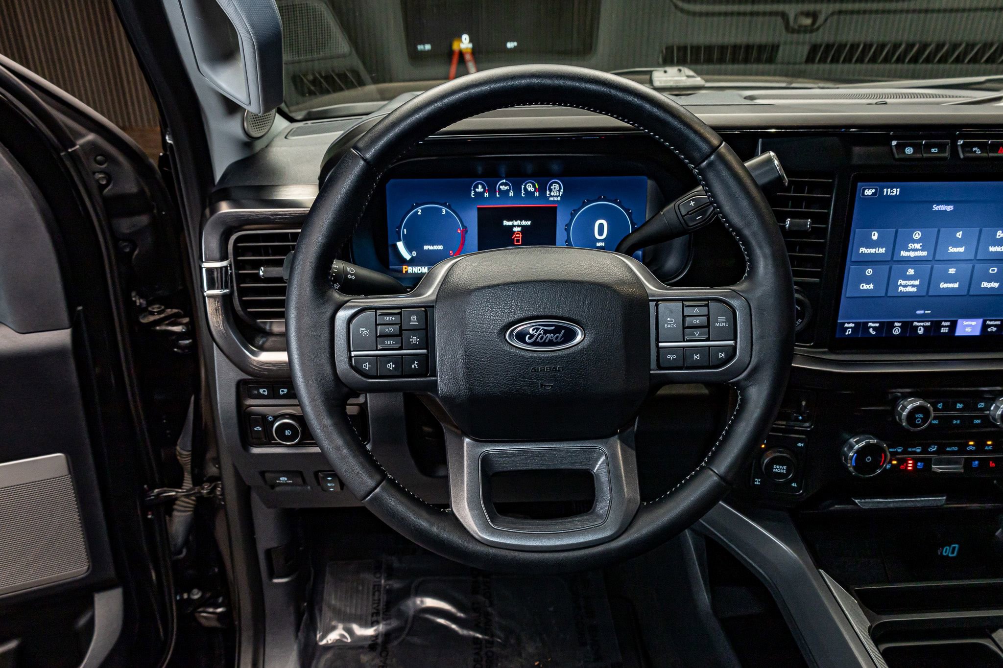 Used 2024 Ford F250 Lariat w/ Lariat Ultimate Package image 15