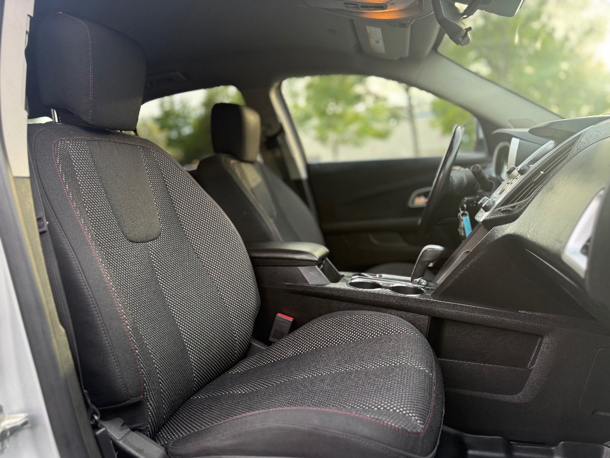 Used 2014 Chevrolet Equinox LT w/ Driver Convenience Package AWD/4WD image 18