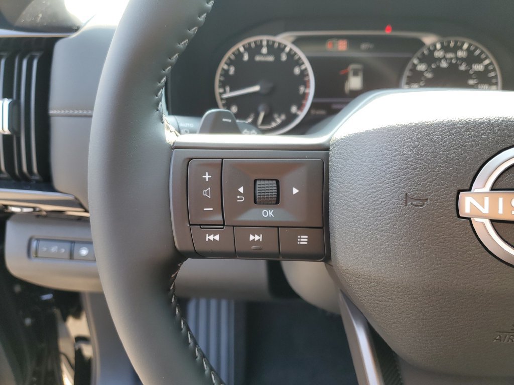 New 2026 Nissan Pathfinder SV FWD image 24