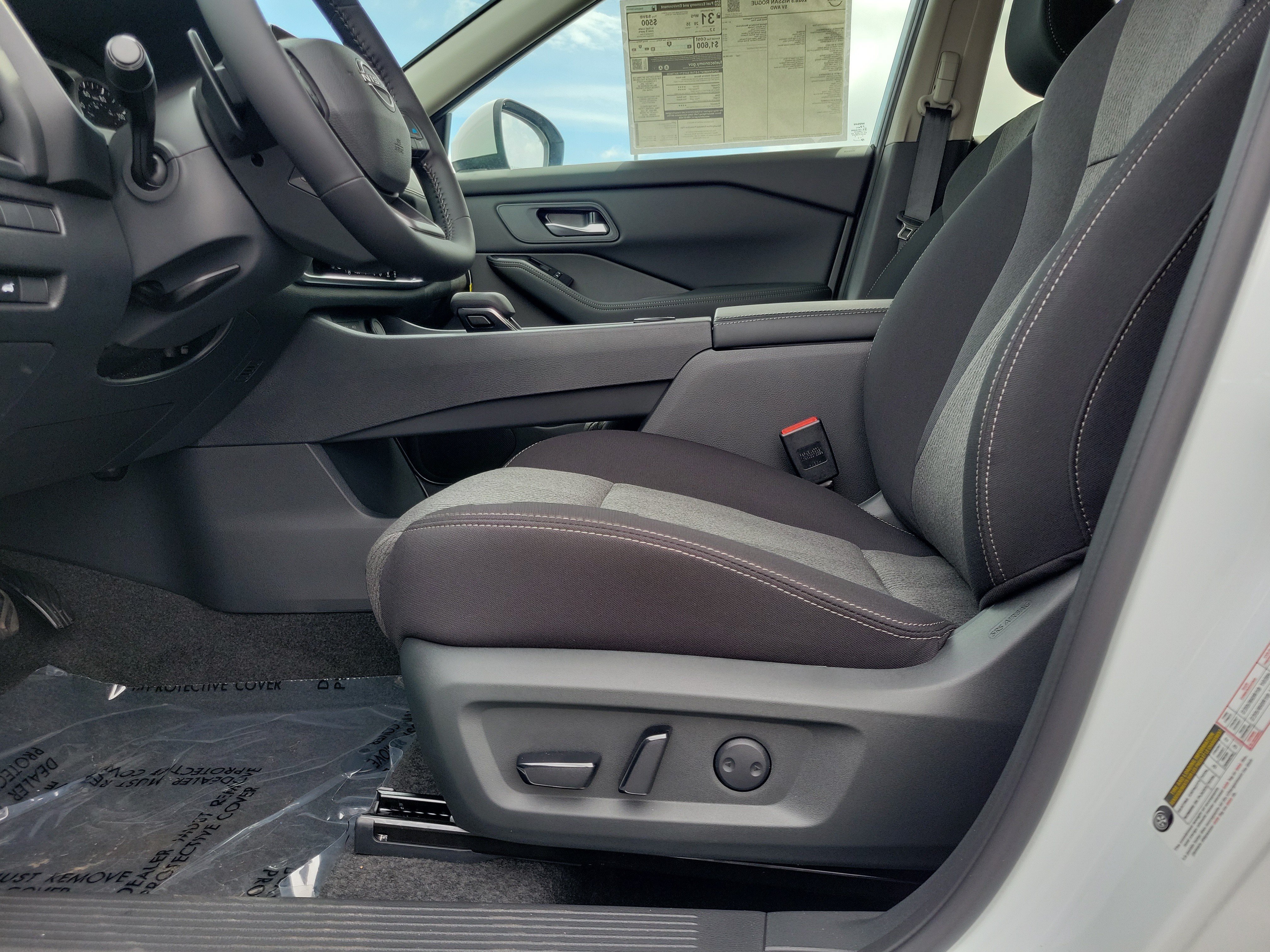 New 2026 Nissan Rogue SV w/ Cold Weather Package AWD/4WD image 16