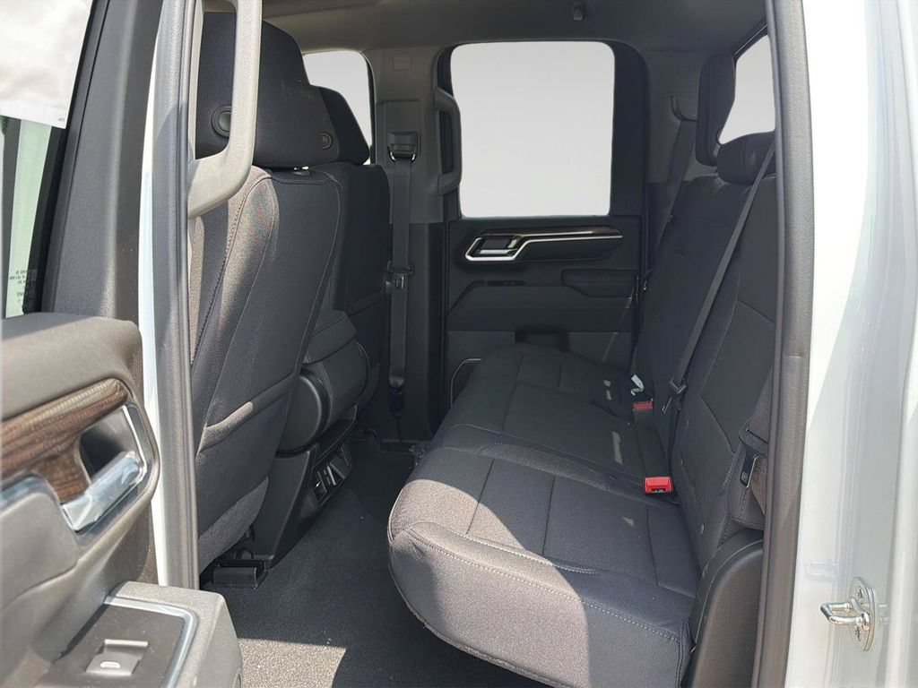 New 2026 Chevrolet Silverado 2500 LT w/ Convenience Package AWD/4WD image 11
