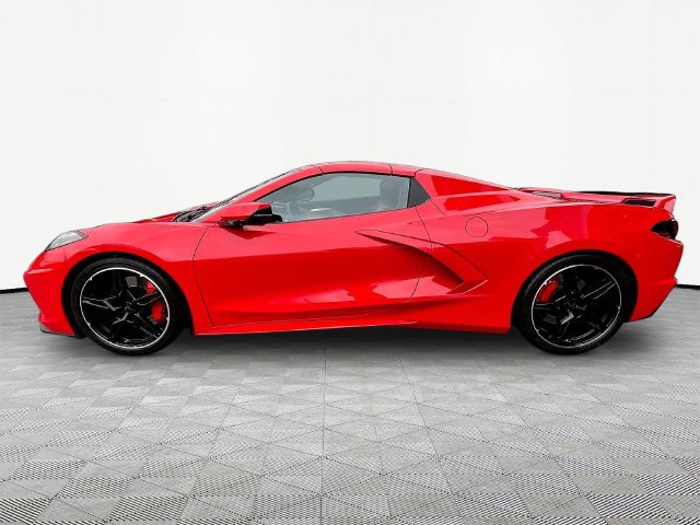 Used 2021 Chevrolet Corvette Stingray Preferred Conv w/ Z51 Performance Package RWD image 4