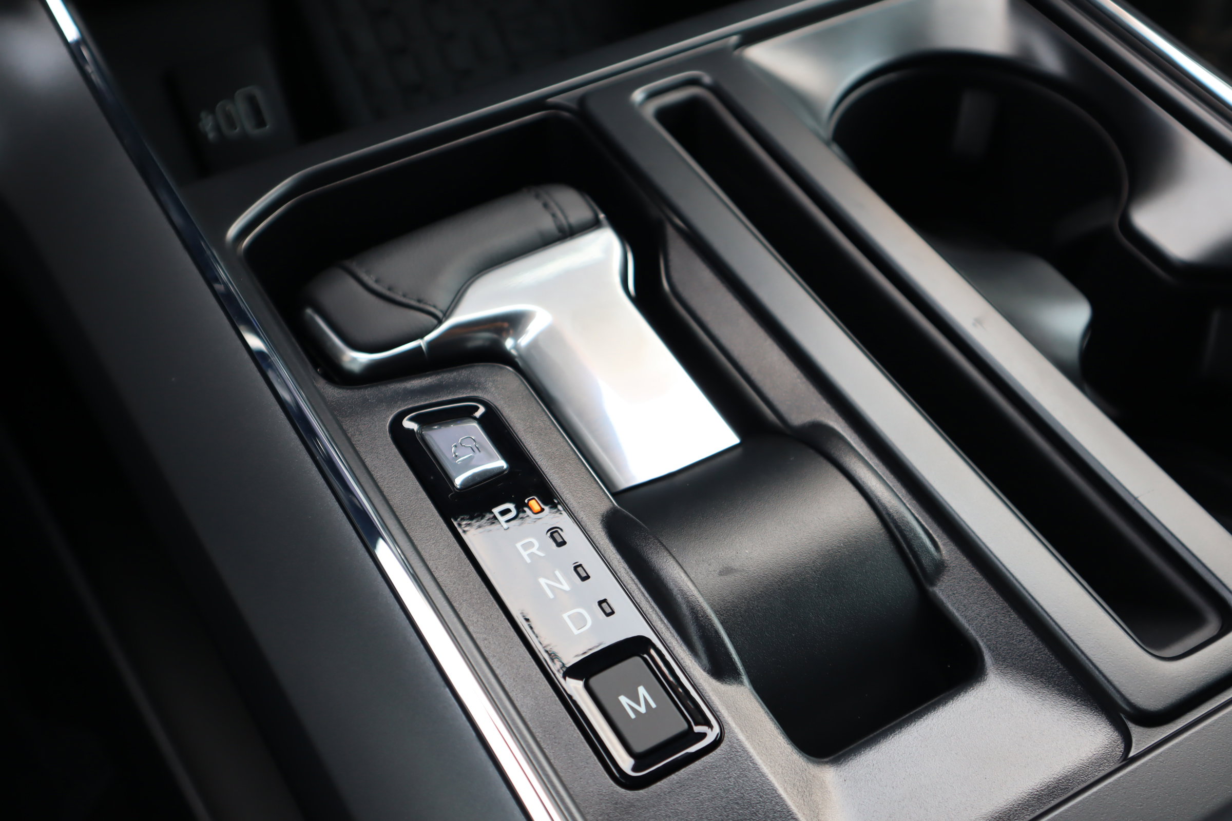 New 2025 Ford F150 Lariat w/ Equipment Group 502A High image 33