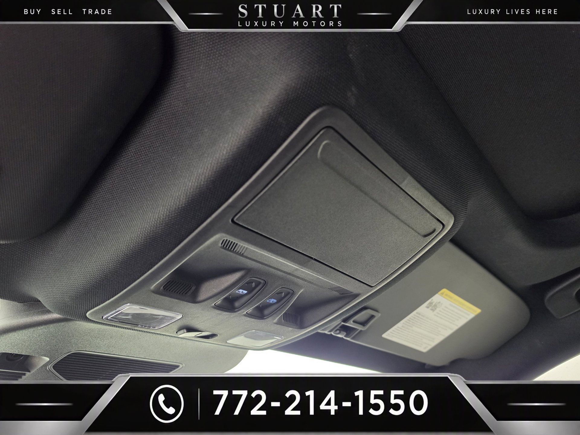 Used 2025 Ford Escape ST-Line w/ Equipment Group 301A FWD image 23