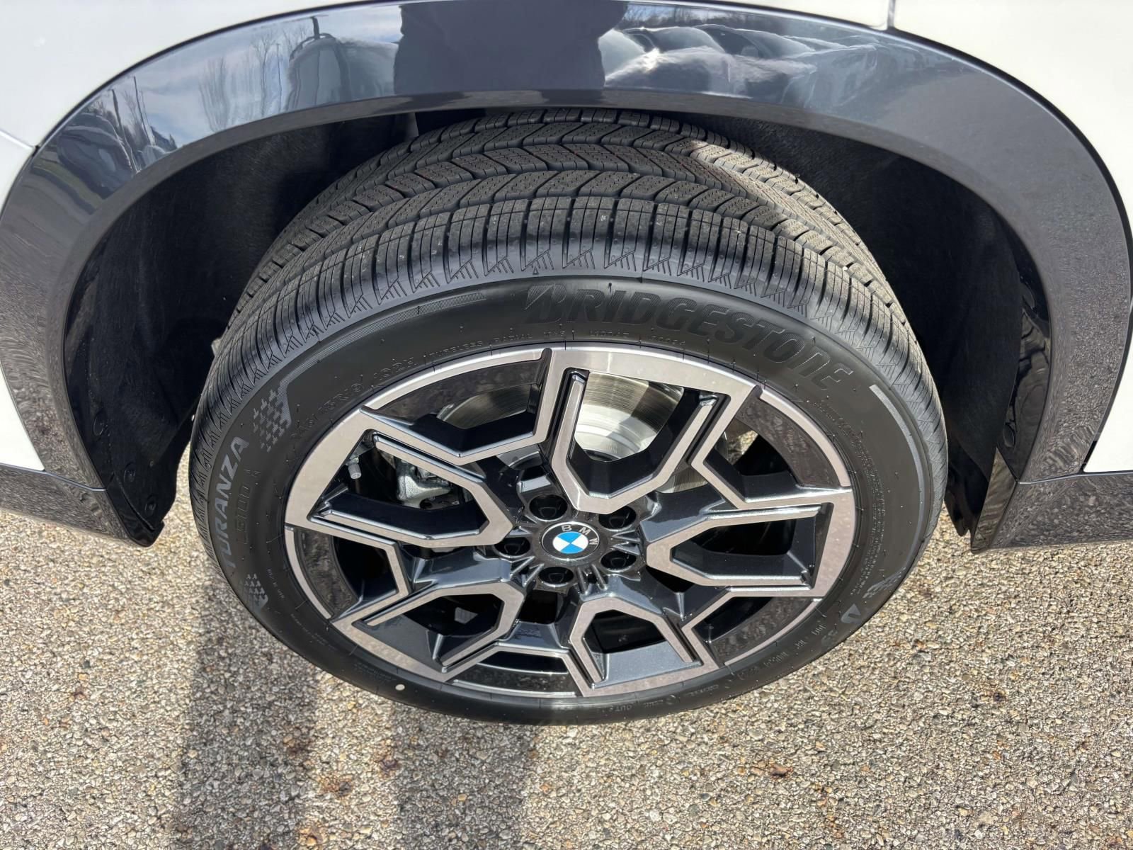 New 2026 BMW X1 xDrive28i w/ Technology Package image 10