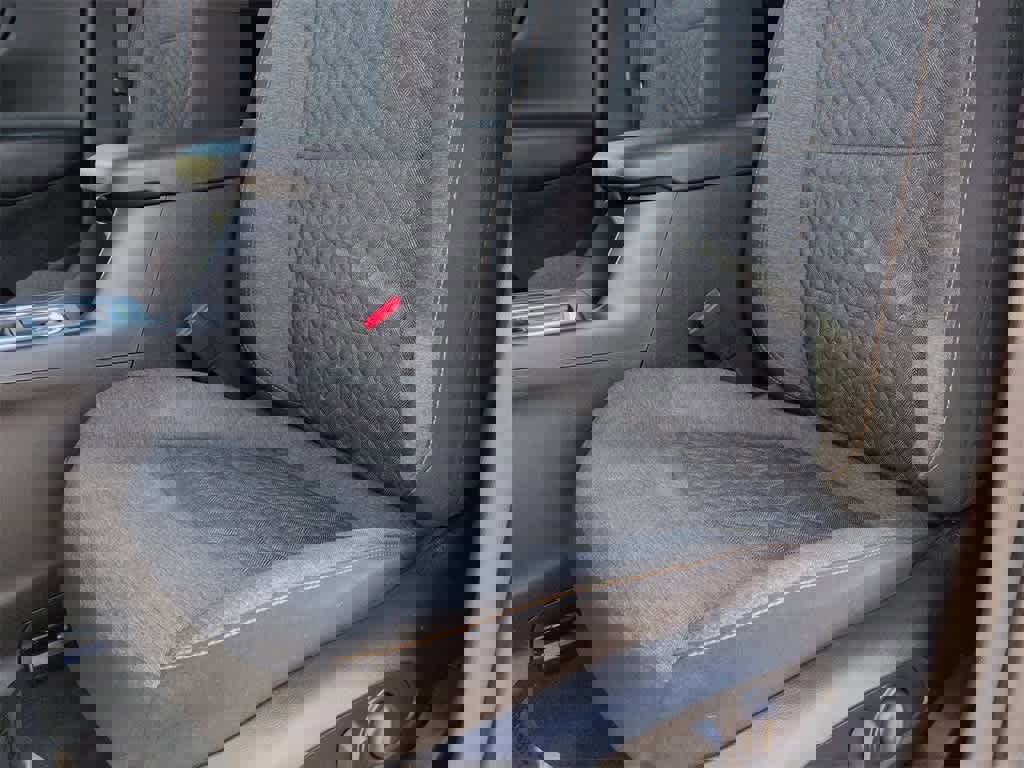 Used 2022 Chevrolet Equinox LT image 17