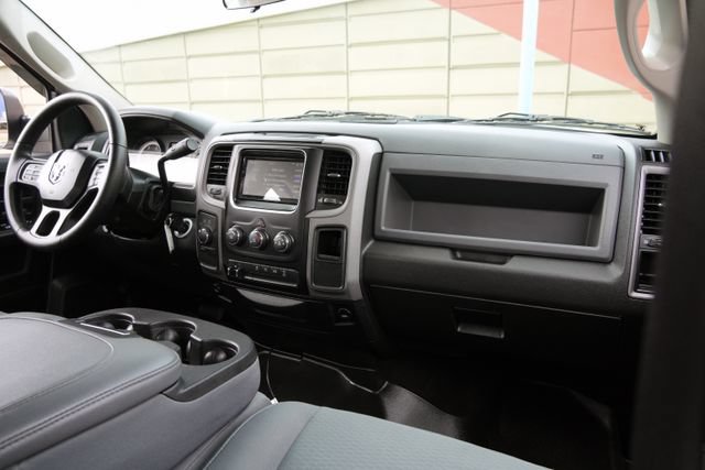 Used 2018 RAM 2500 Tradesman w/ Chrome Appearance Group AWD/4WD image 45