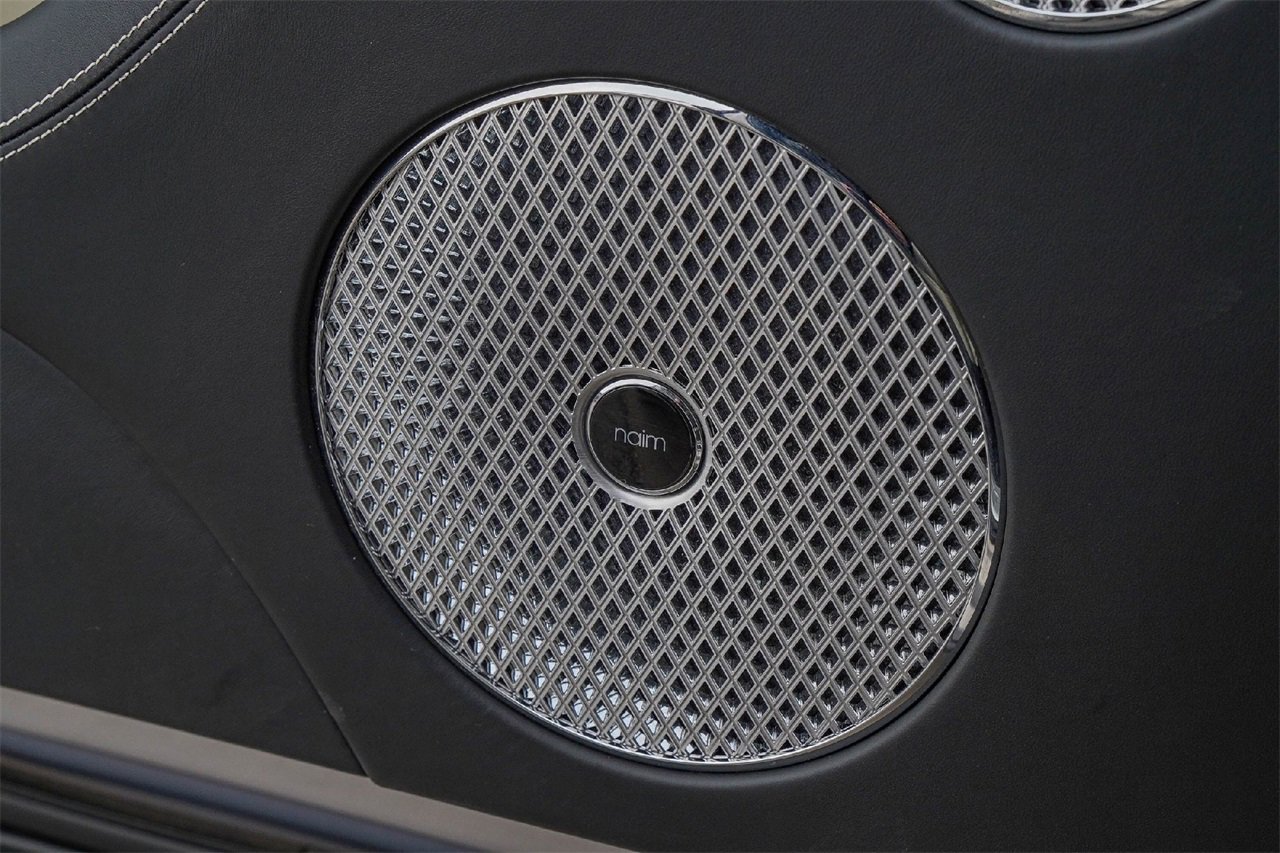 Certified 2024 Bentley Bentayga Extended Wheelbase image 36