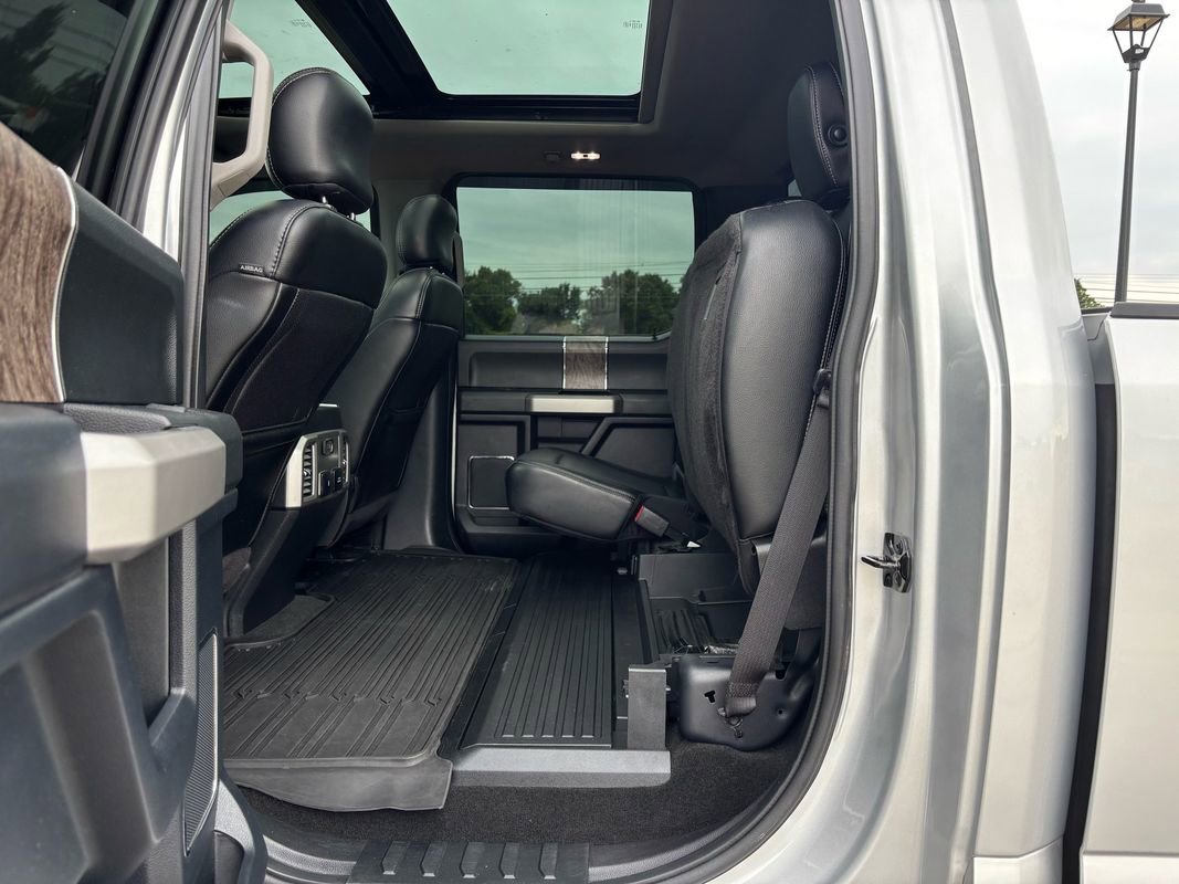 Used 2017 Ford F250 Lariat w/ Chrome Package AWD/4WD image 25