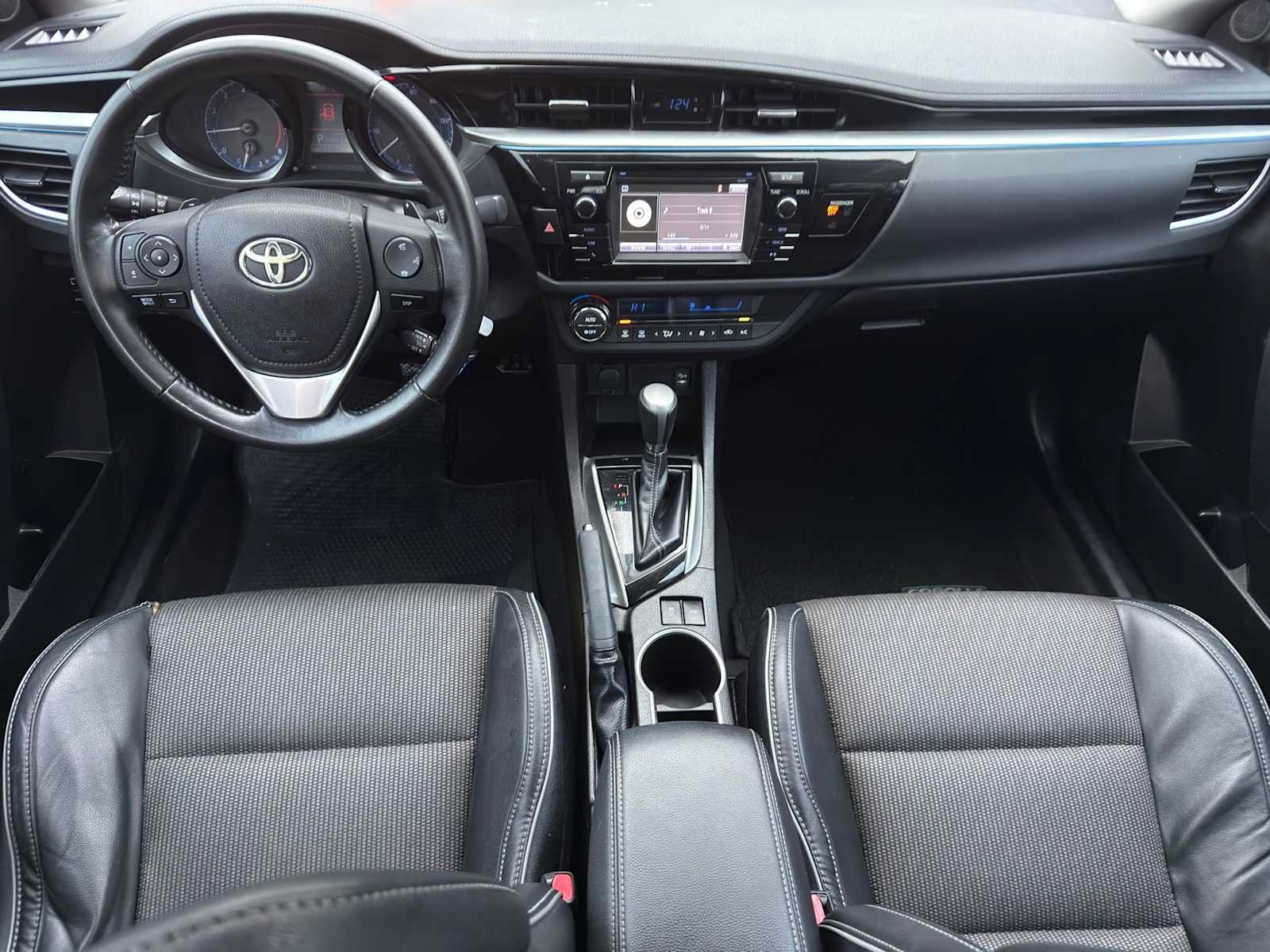 Used 2014 Toyota Corolla S FWD image 23