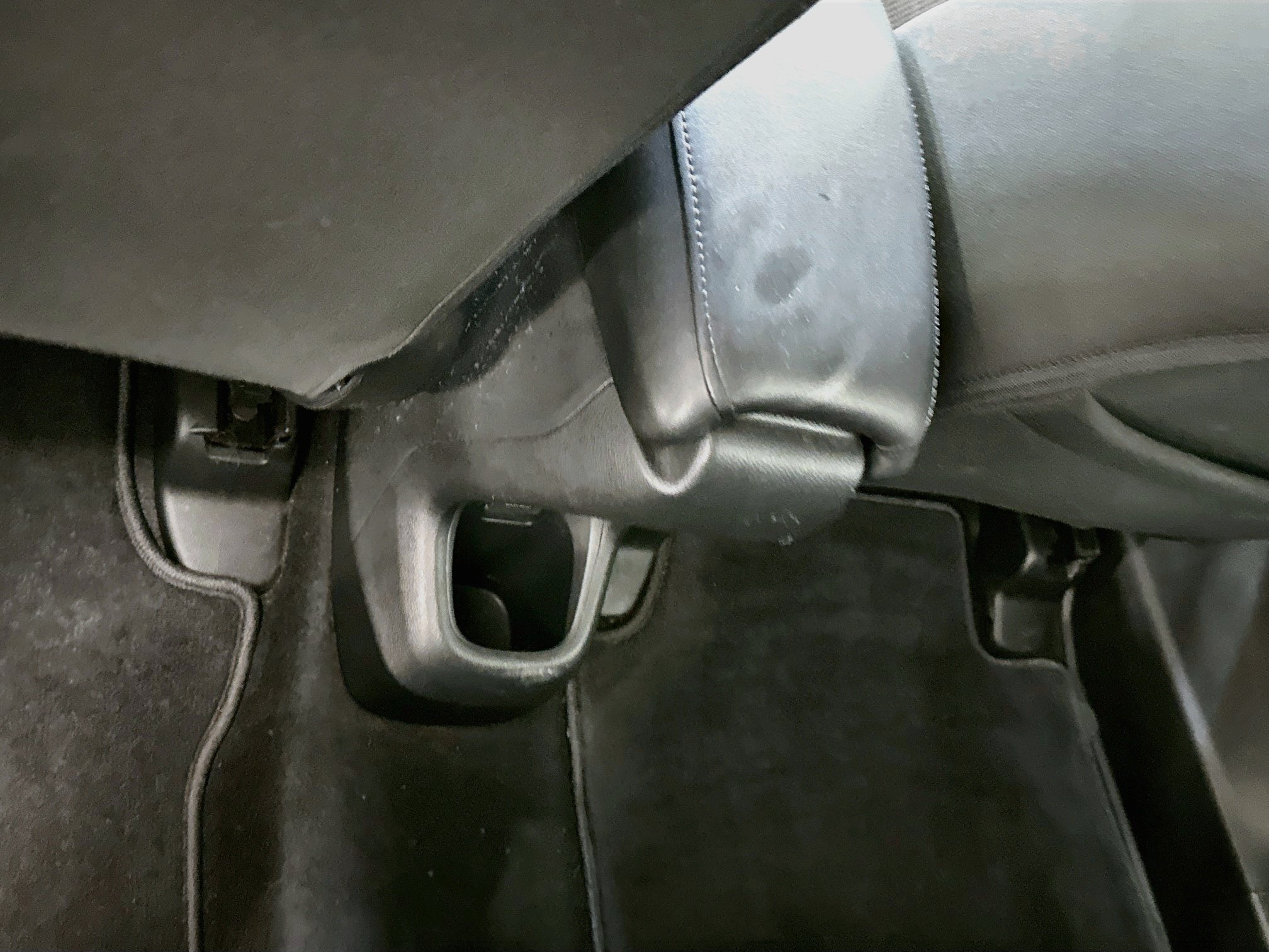 Used 2016 Honda HR-V LX image 27