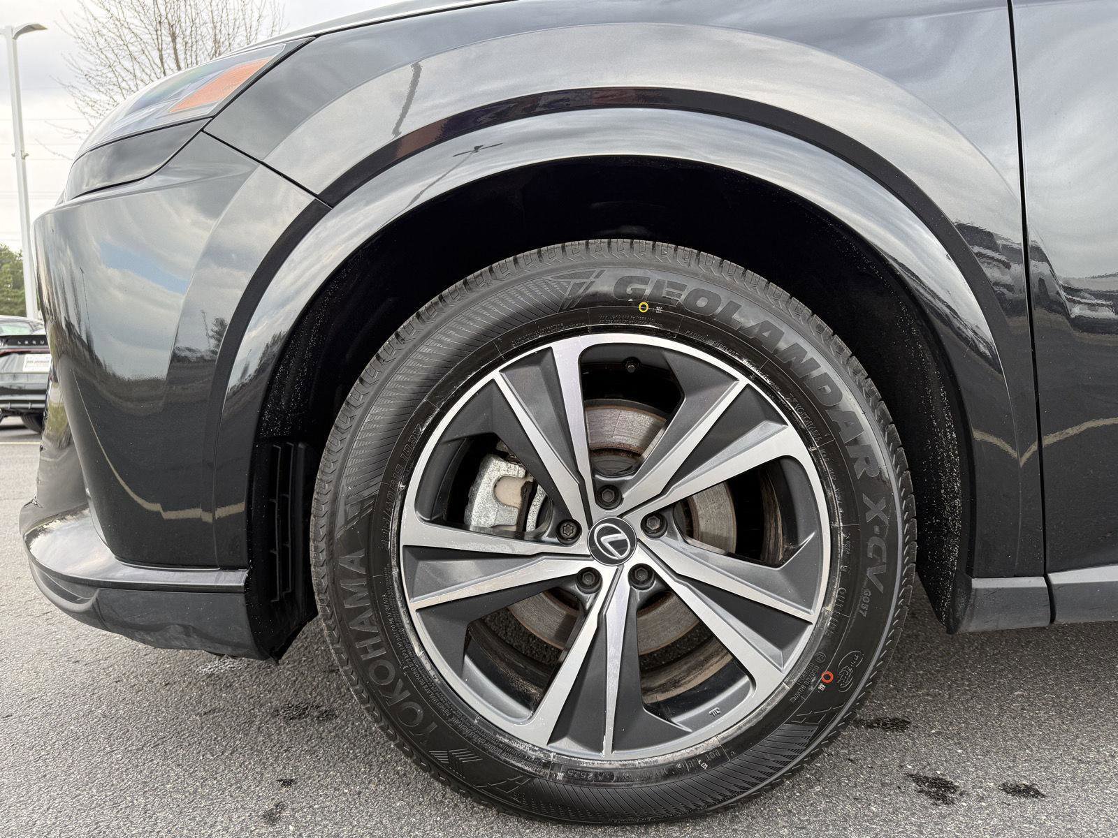 Used 2024 Lexus RX 350 Premium w/ Accessory Package (Z1) image 8