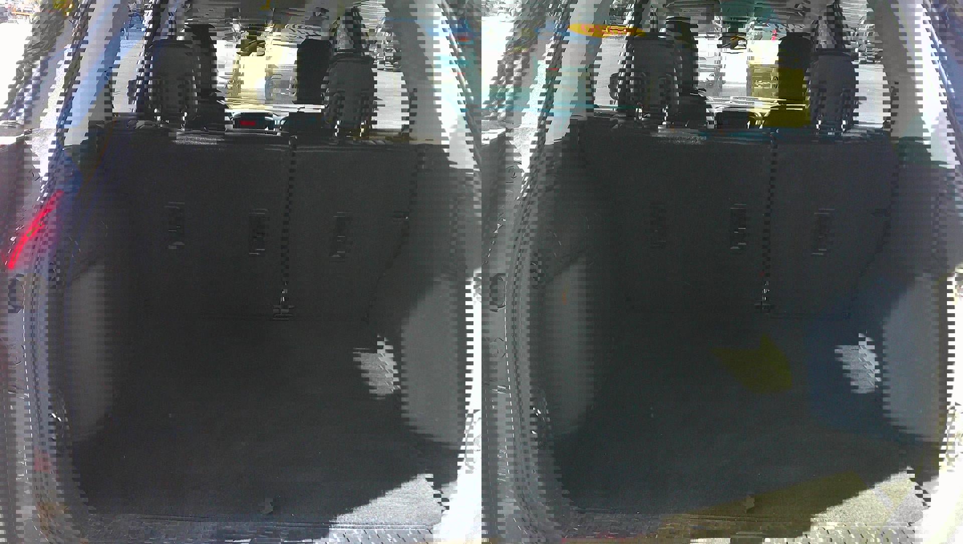 Used 2020 GMC Terrain SLT w/ Preferred Package image 9