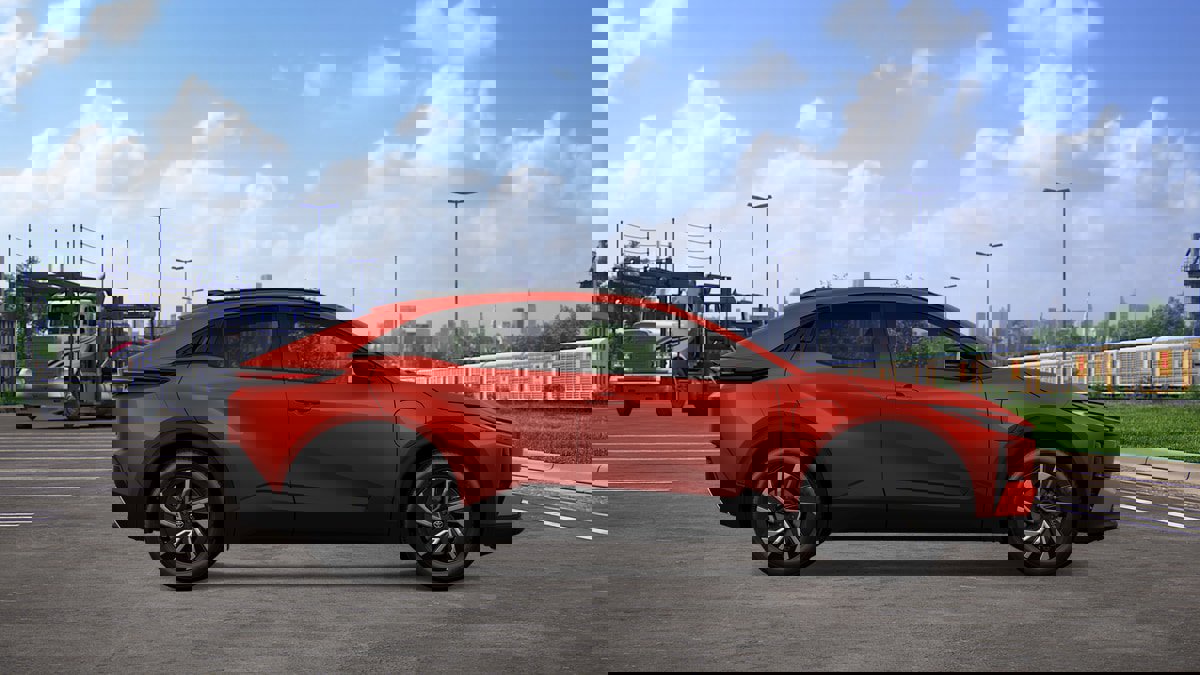 New 2026 Toyota C-HR AWD/4WD image 12