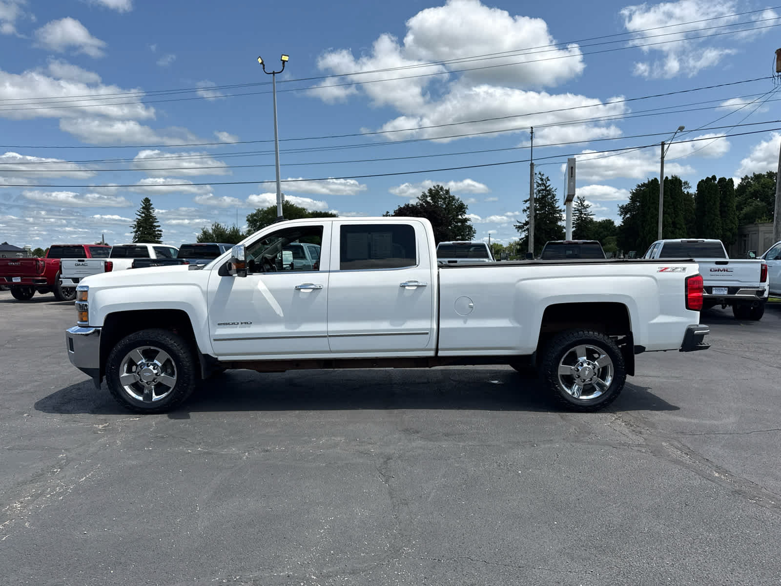 Used 2015 Chevrolet Silverado 2500 LTZ w/ Z71 Package, Off-Road AWD/4WD image 2