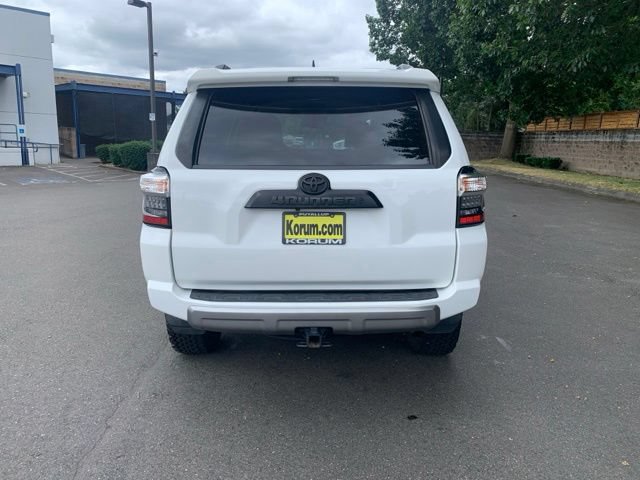 Used 2020 Toyota 4Runner TRD Off-Road Premium AWD/4WD image 4