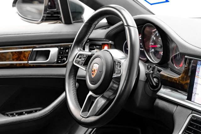 Used 2018 Porsche Panamera 4S AWD/4WD image 18