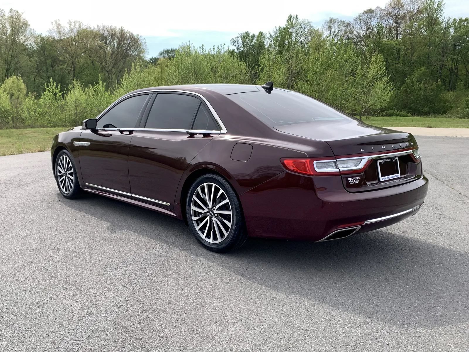 Used 2020 Lincoln Continental w/ Premium Package FWD image 5