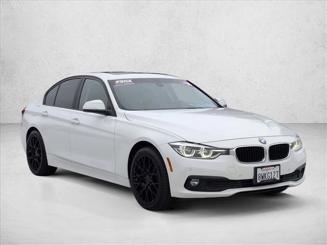 Used 2018 BMW 320i Sedan RWD image 3