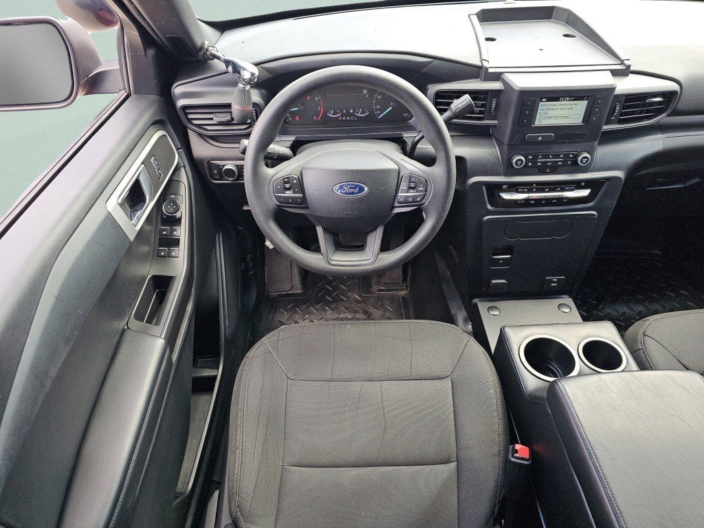 Used 2023 Ford Explorer 4WD Police Interceptor image 4