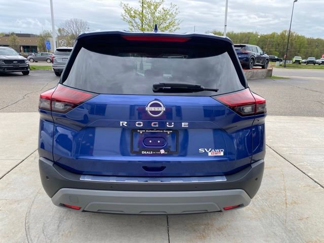 Used 2022 Nissan Rogue SV w/ SV Premium Package AWD/4WD image 4