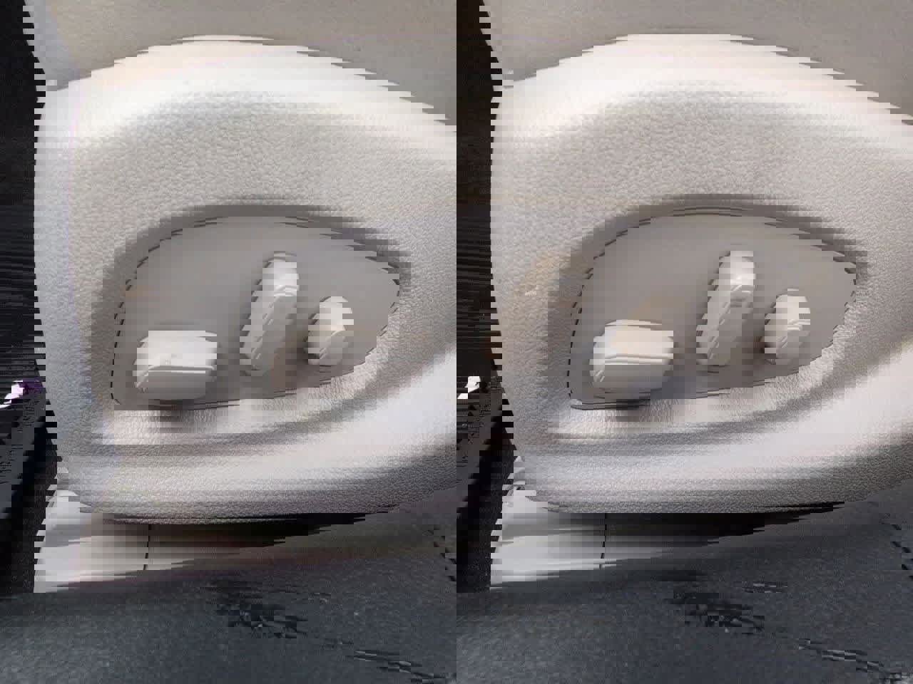 Used 2014 Cadillac CTS Luxury image 17