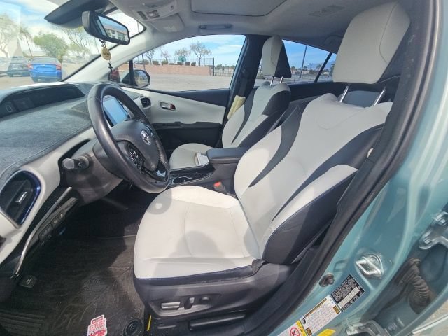 Used 2019 Toyota Prius Limited w/ Premium Convenience Package FWD image 8