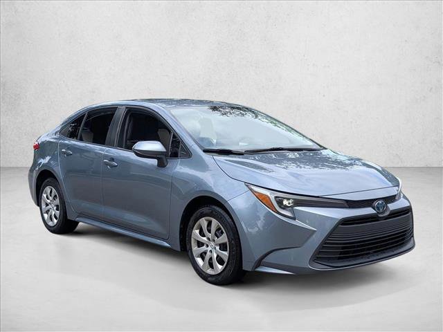 Used 2024 Toyota Corolla LE FWD image 3