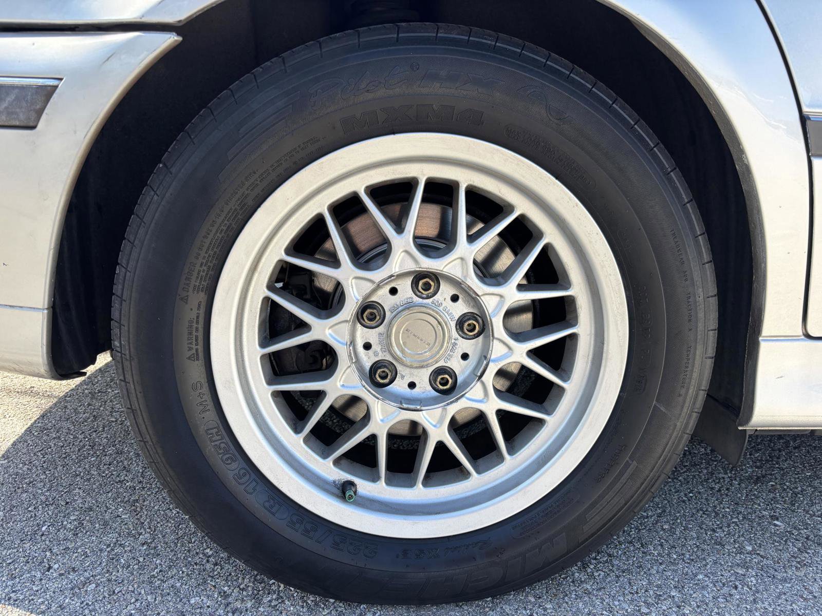 Used 1999 BMW 528i Sedan RWD image 38