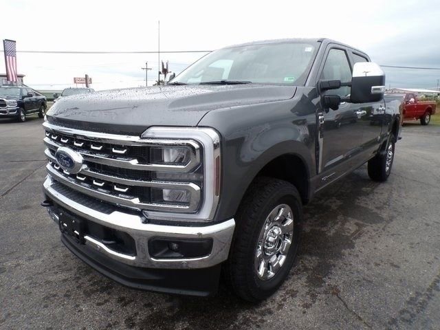 New 2025 Ford F350 Lariat w/ Lariat Ultimate Package