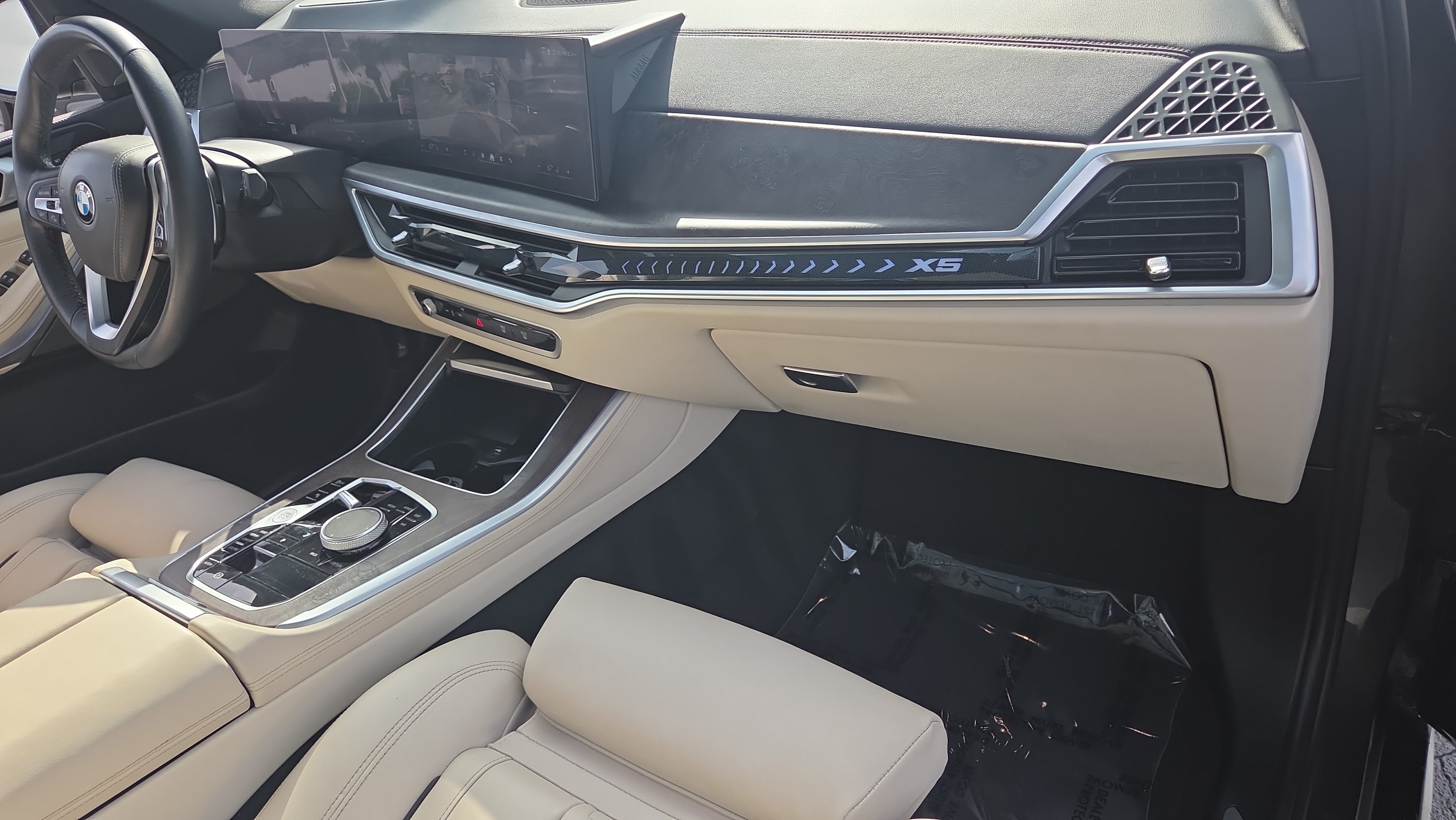 Used 2024 BMW X5 sDrive40i w/ Premium Package RWD image 19