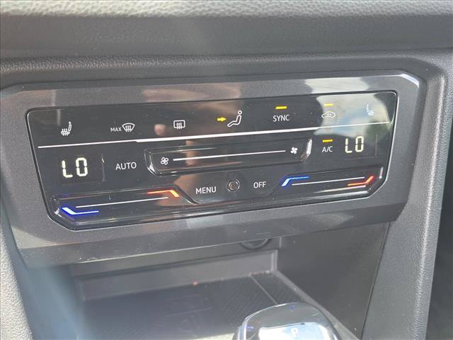 Used 2024 Volkswagen Tiguan SE FWD image 15