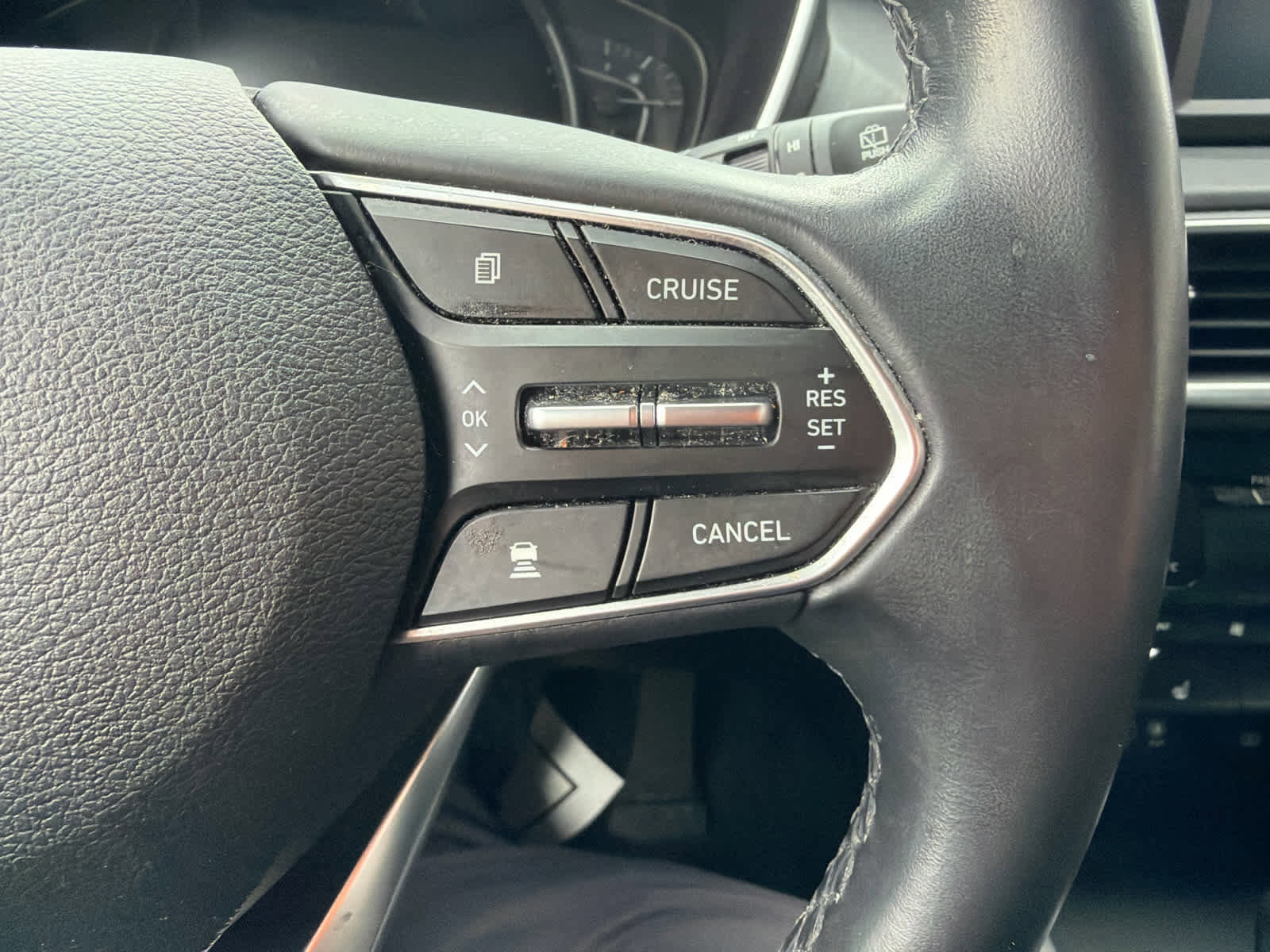 Used 2019 Hyundai Santa Fe SEL image 21