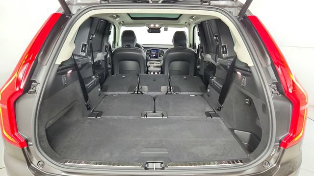 Used 2025 Volvo XC90 B6 Ultra w/ Protection Package Premier AWD/4WD image 44