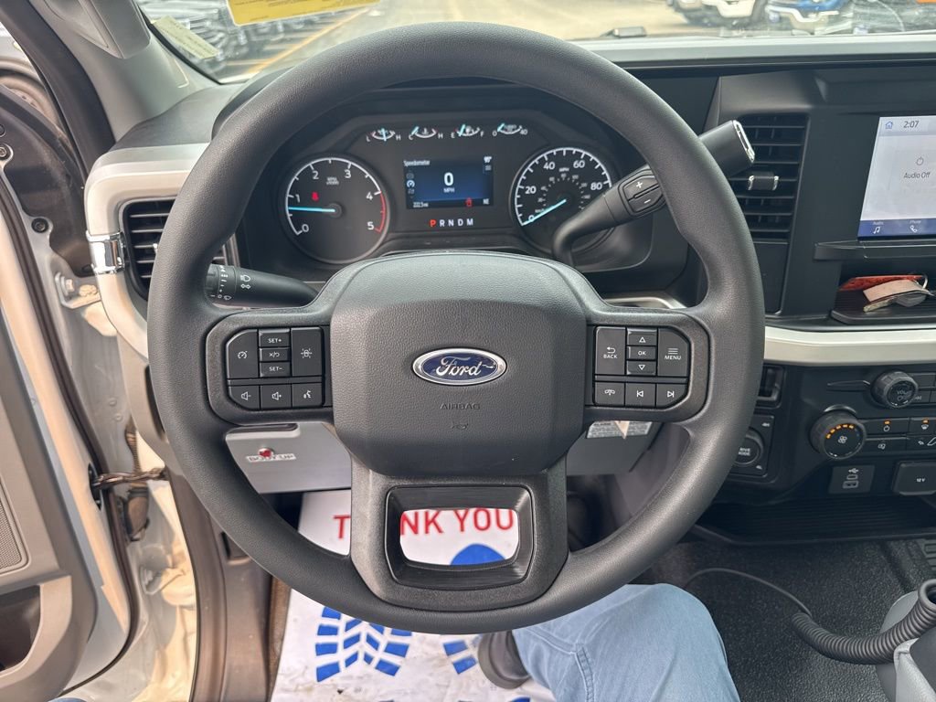 New 2025 Ford F550 4x4 Regular Cab Super Duty image 13
