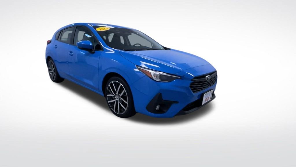 Used 2024 Subaru Impreza 2.0i Sport image 2