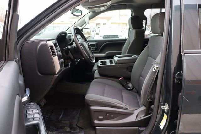 Used 2018 Chevrolet Silverado 1500 LT w/ All Star Edition image 9