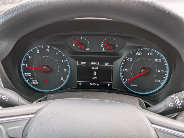 Used 2018 Chevrolet Equinox LS image 21