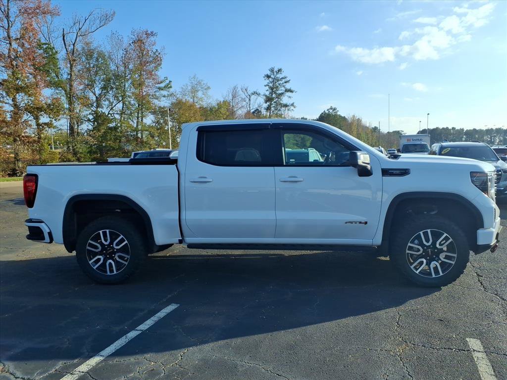Used 2024 GMC Sierra 1500 AT4 w/ AT4 Carbonpro Edition AWD/4WD image 3