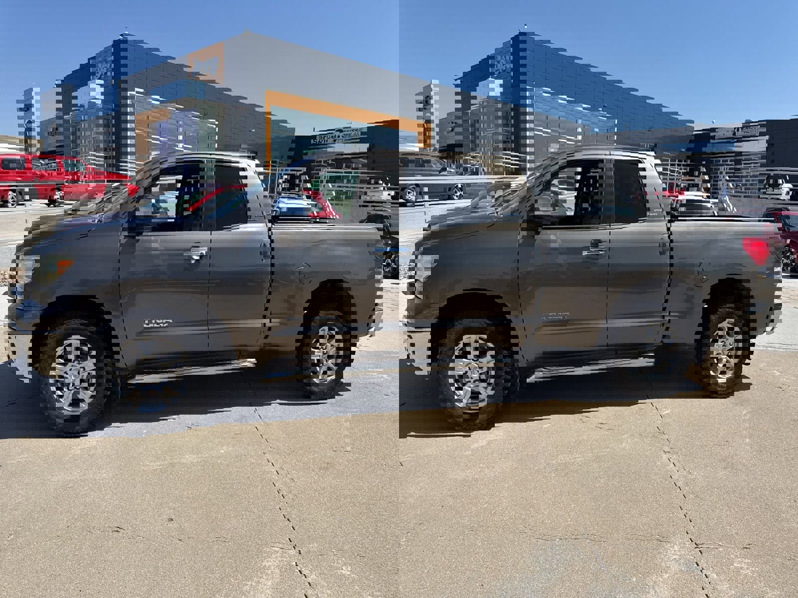 Used 2007 Toyota Tundra Limited RWD image 2