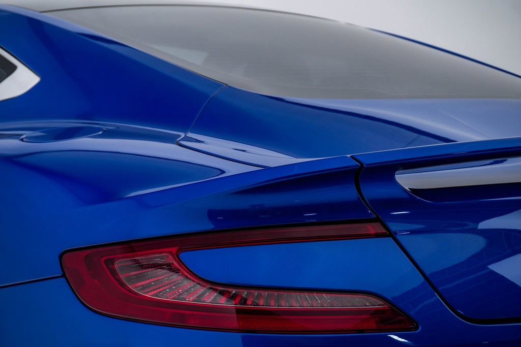 Used 2014 Aston Martin Vanquish Coupe image 13
